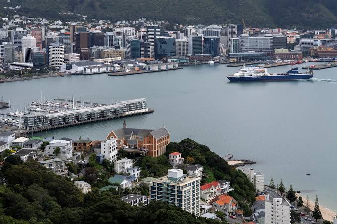 New Zealand GDP Grows 0.2%, Beating Forecasts
